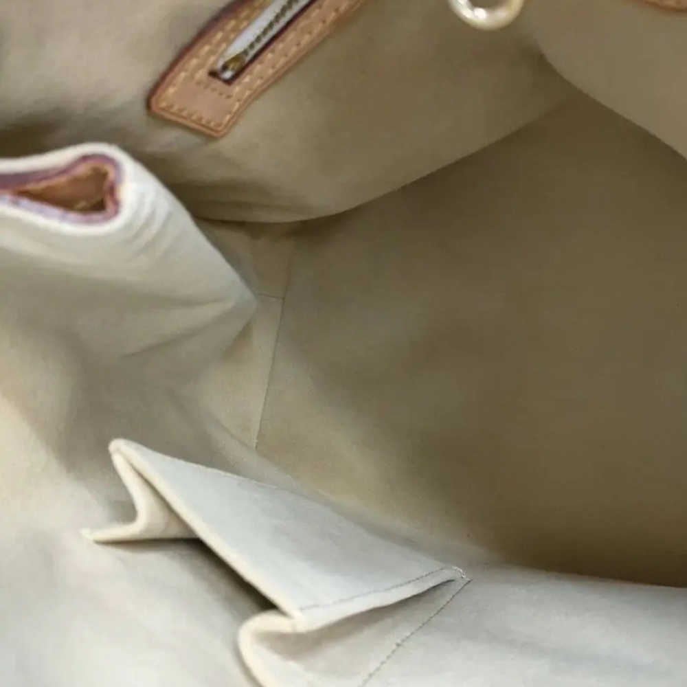 Louis Vuitton Authentic Shoulder Bag in Damier Azure Canvas. Suede interior - Picture 9 of 10